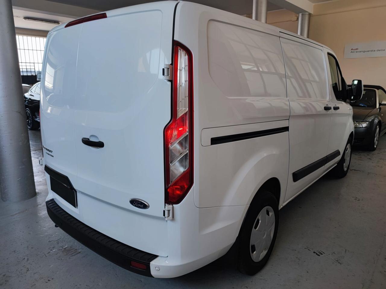 Ford Transit Custom 2.0 tdi 130 cv VAN