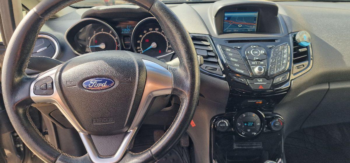 FORD Fiesta 1.4 5p. Bz.- GPL Titanium