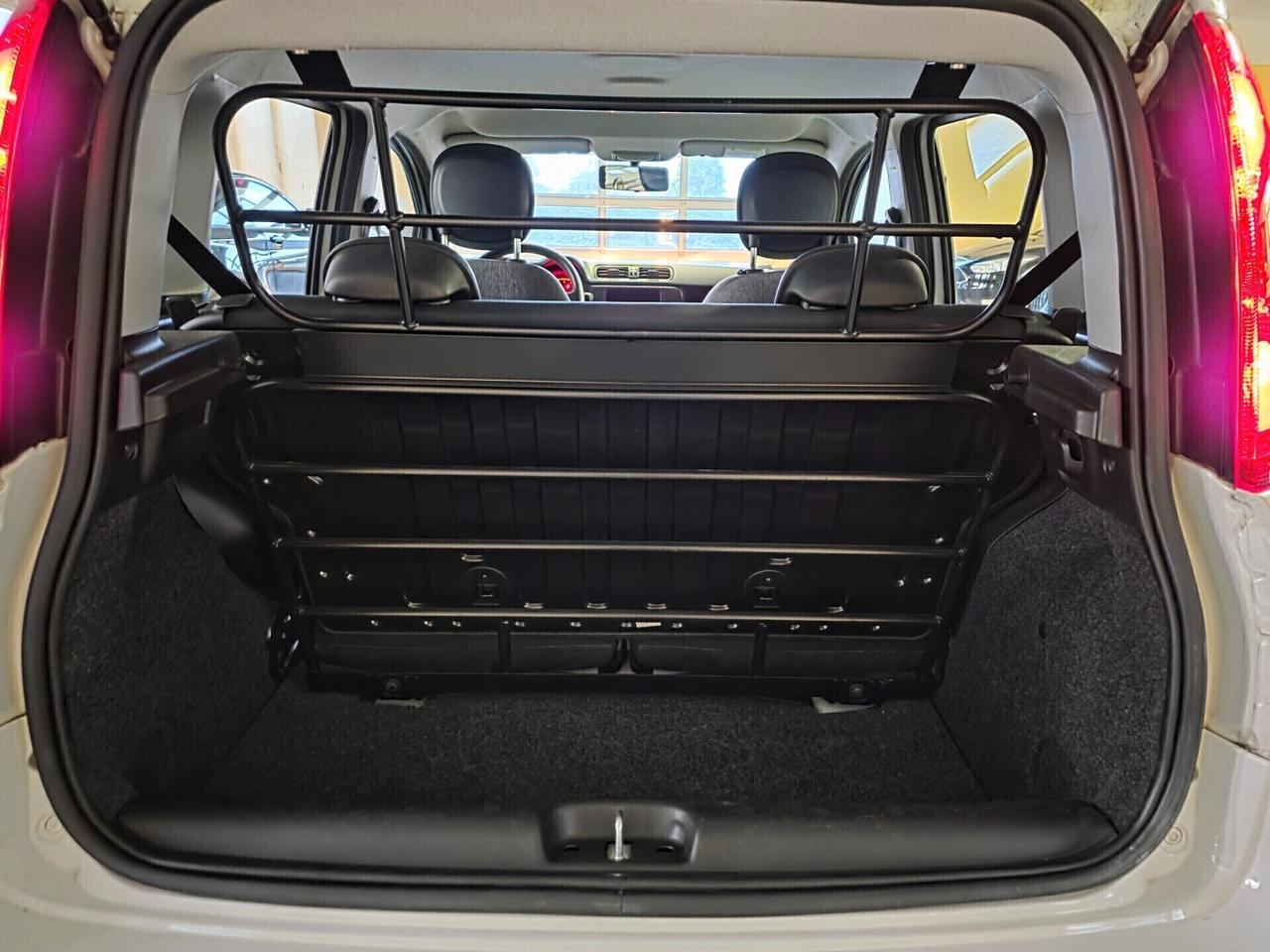 Fiat Panda Hybrid AUTOCARRO N1 4 posti