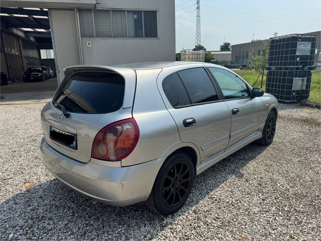 Nissan Almera Tino 2.2 dCi cat 5 porte Tekna