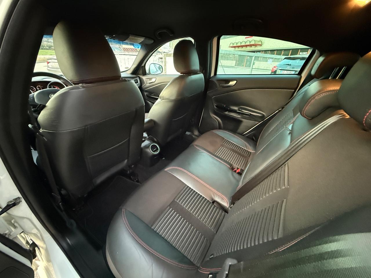 Alfa Romeo Giulietta 2.0 JTDm-2 140 CV Exclusive