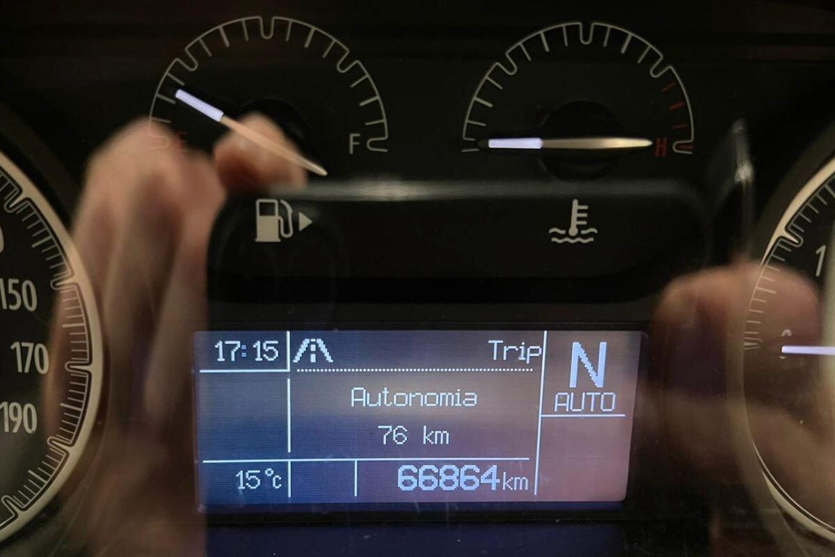 Lancia Ypsilon 0.9 TwinAir 85 CV 5 porte S&S DFN Gold