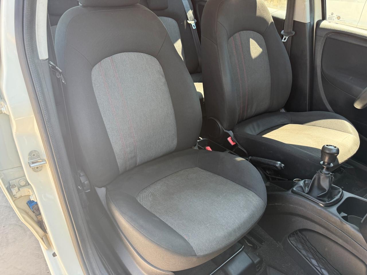 FIAT PUNTO ANNO 2013 1.4 NATURAL/POWER 77 CV