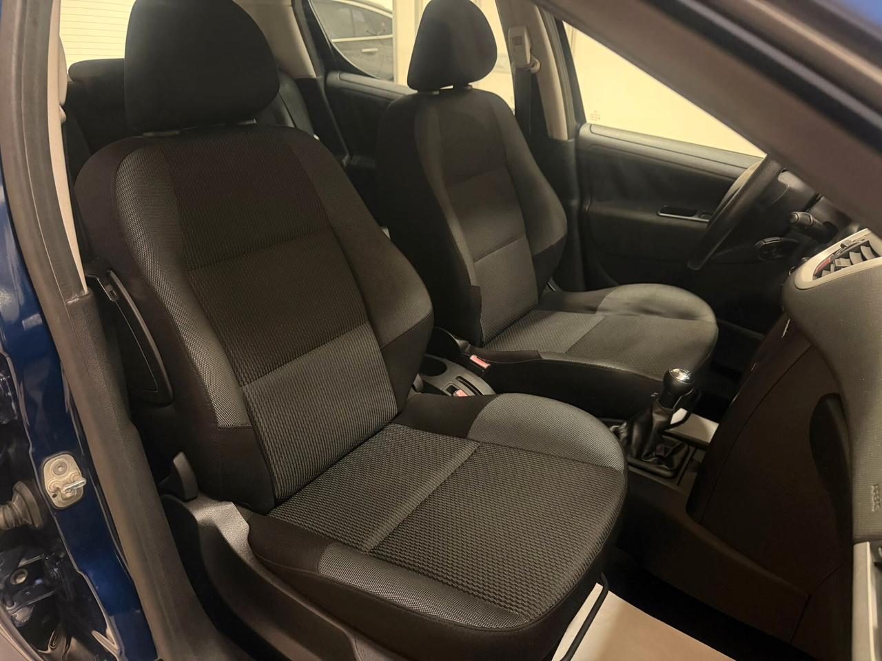 Peugeot 207 1.4 HDi 70CV 5p. Energie