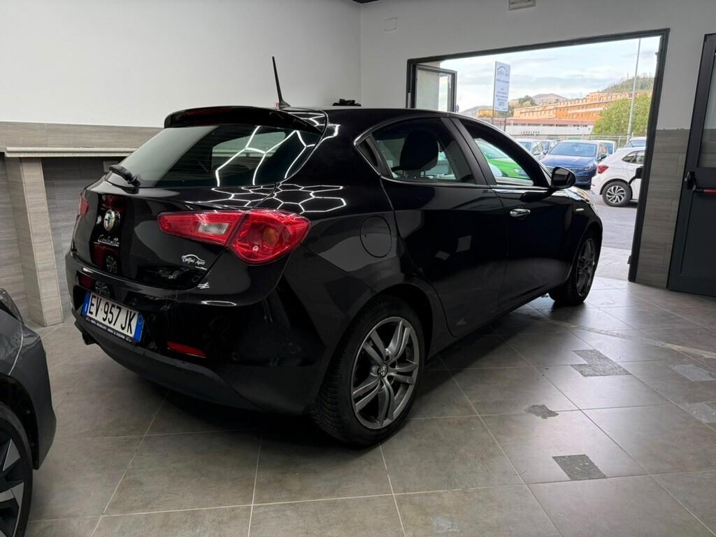 Giulietta 1.6 JTDm-2 105 CV Distinctive