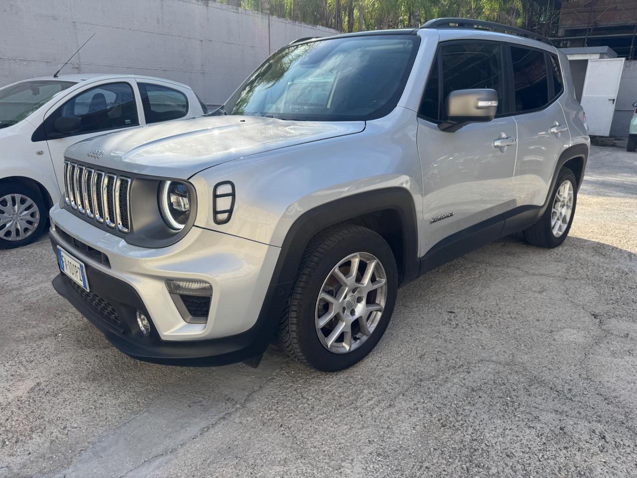 Jeep Renegade 1.3 T4 DDCT Limited