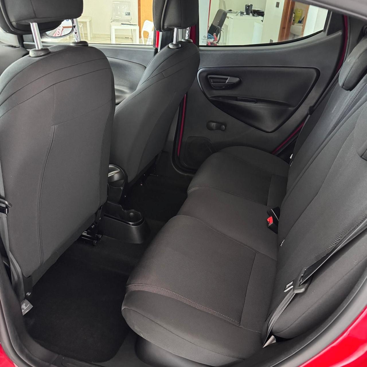 Lancia Ypsilon 1.2 69 CV GOLD