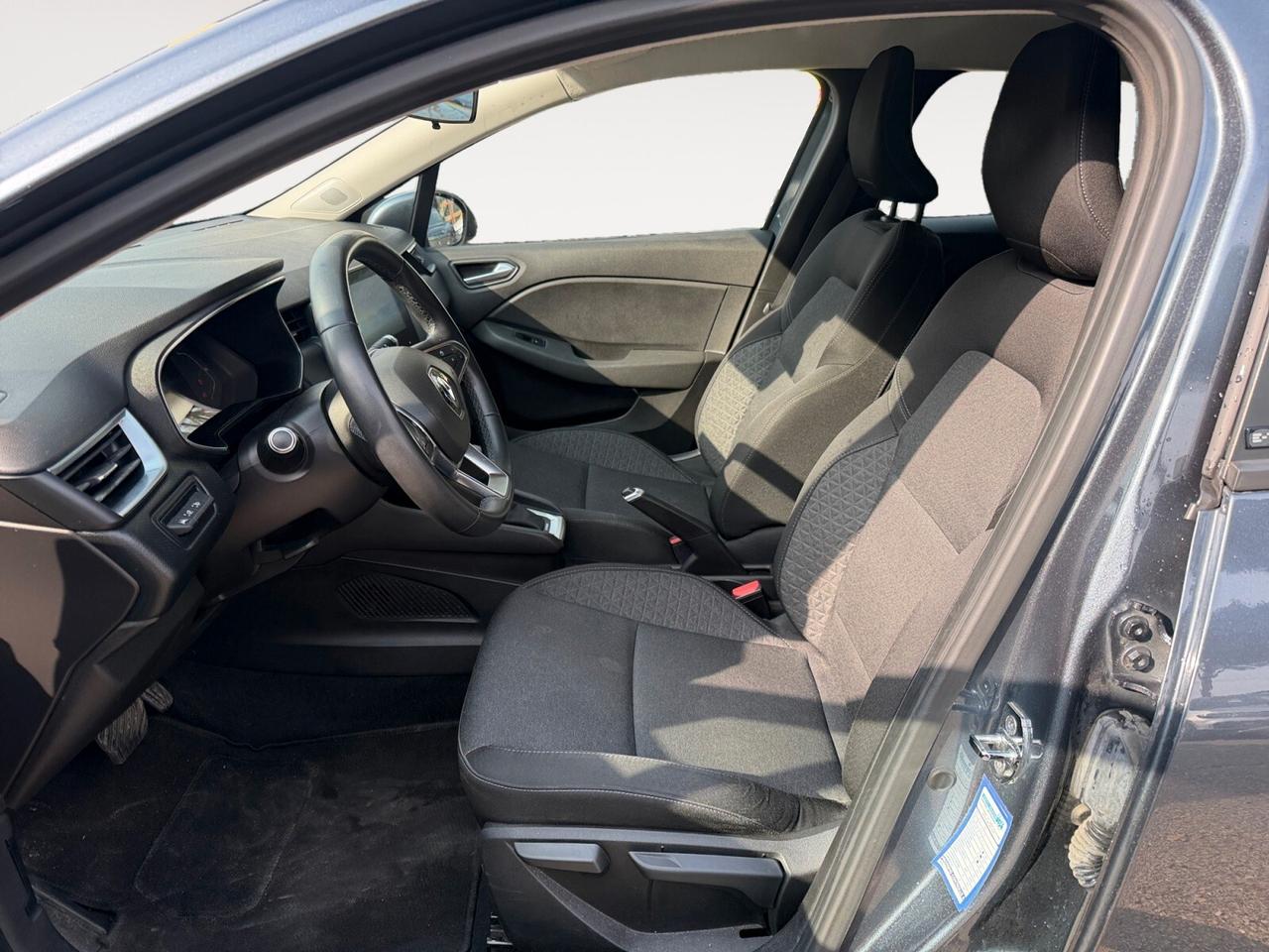 Renault Clio 1.6 E-Tech Hybrid Zen 140cv Auto MY21