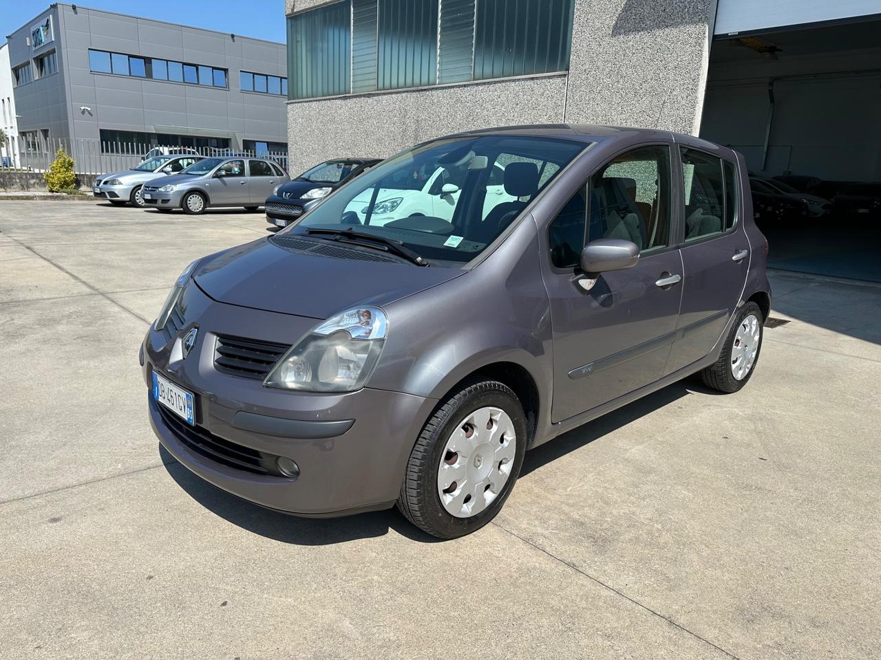 Renault Modus 1.2 16V Confort Dynamique