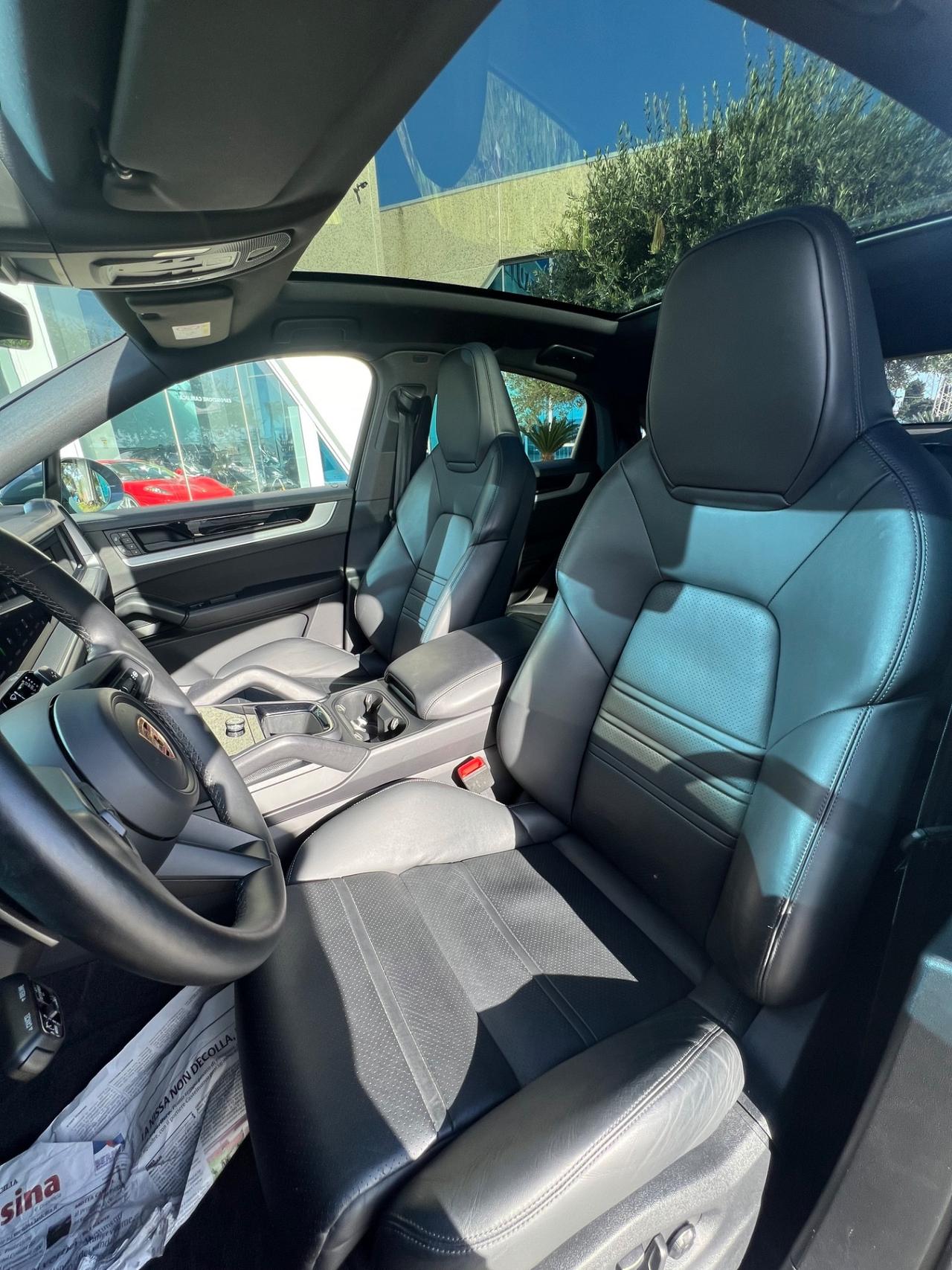 Porsche Cayenne Coupé 3.0 V6 E-Hybrid