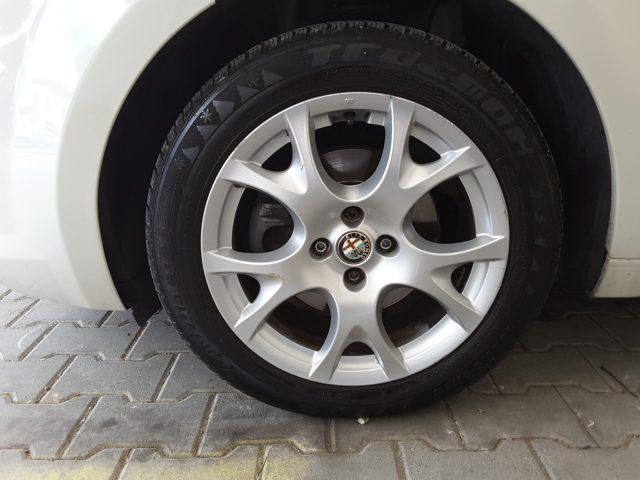 ALFA ROMEO MiTo 1.6 JTDm-2 120cv Distinctive