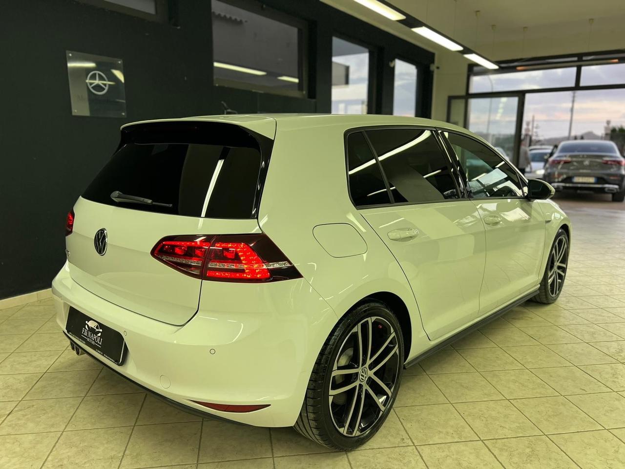Volkswagen Golf GTD 2.0 TDI DSG 5p. BlueMotion Technology