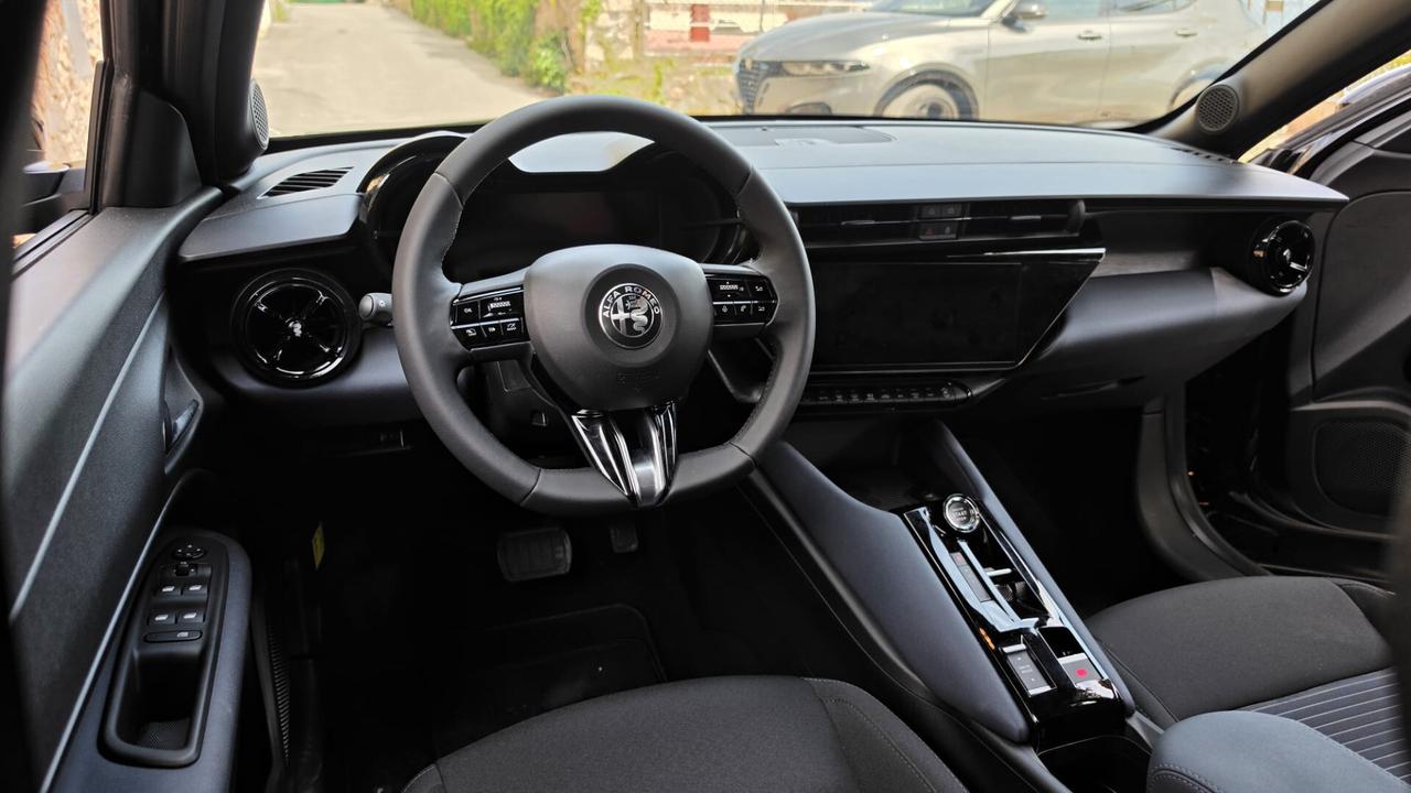 Alfa Romeo Junior 1.2 145 CV Hybrid eDCT6 SOLO IMMATRICOLATA UFFICIALE ITALIA