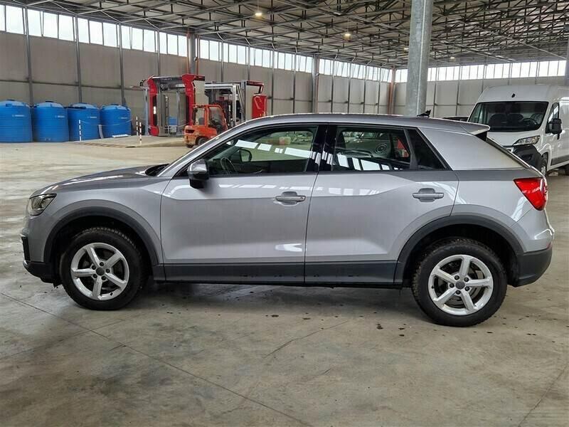 Audi Q2 30 TDI Business