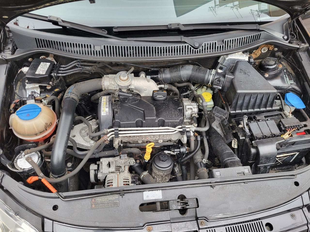 VOLKSWAGEN POLO 1,4 TDI-CINTA DISTR. NUOVA-TAGLIAN