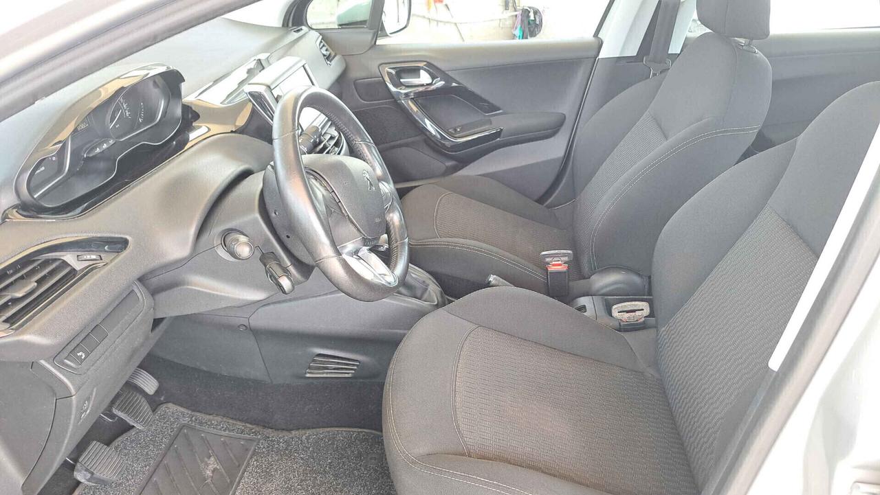 Peugeot 208 1.6 BlueHDi 75 Allure N1 4 Posti Autocarro