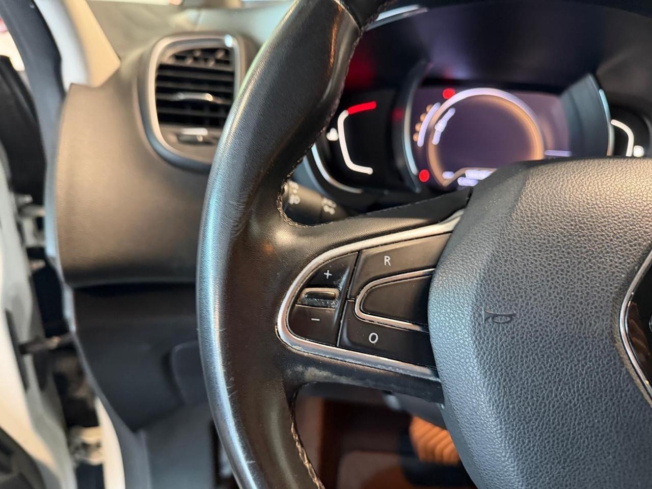 Renault Grand Scenic Blue dCi 120 CV Initiale Paris