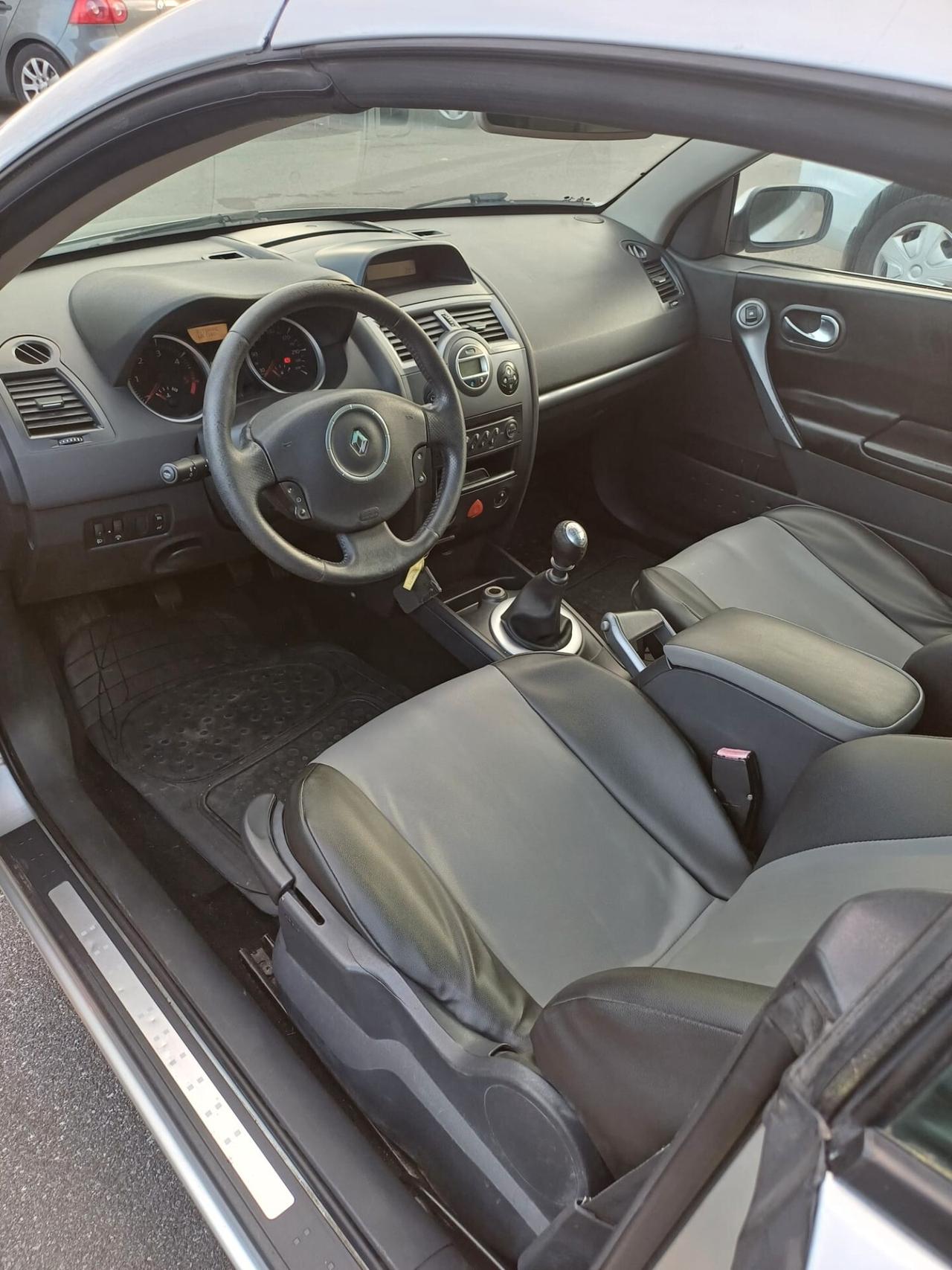 Renault Mégane C-C 1.5 dCi/105CV Luxe