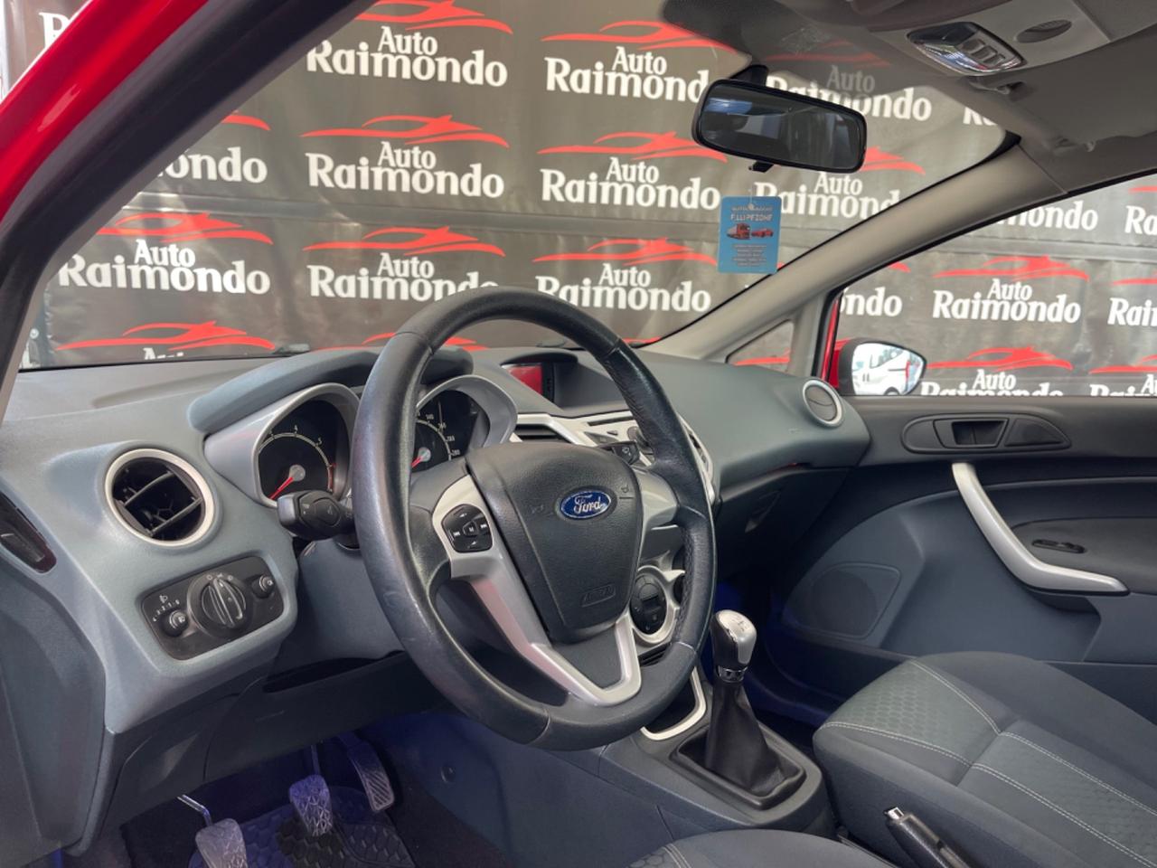 Ford Fiesta 1.2 Benzina Titanium