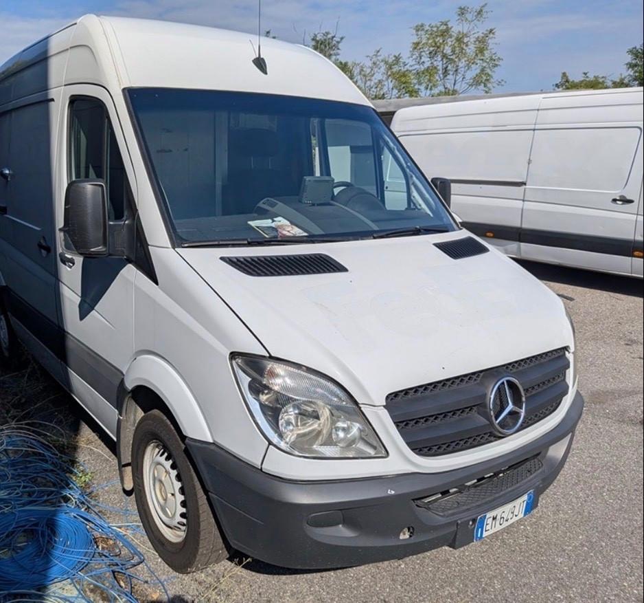 Mercedes Benz Sprinter