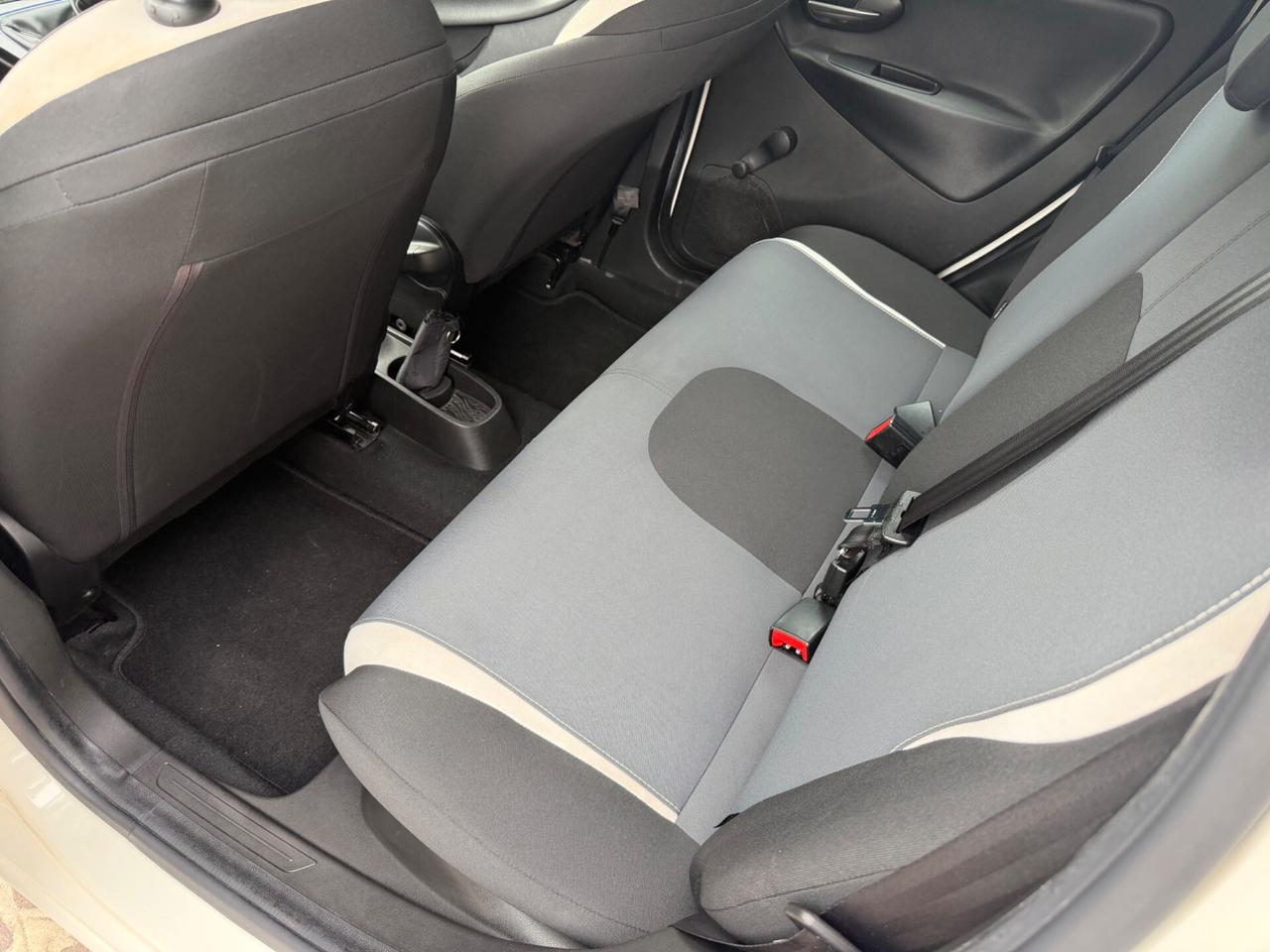 Lancia Ypsilon 1.2 69 CV 5 porte GPL Ecochic Gold