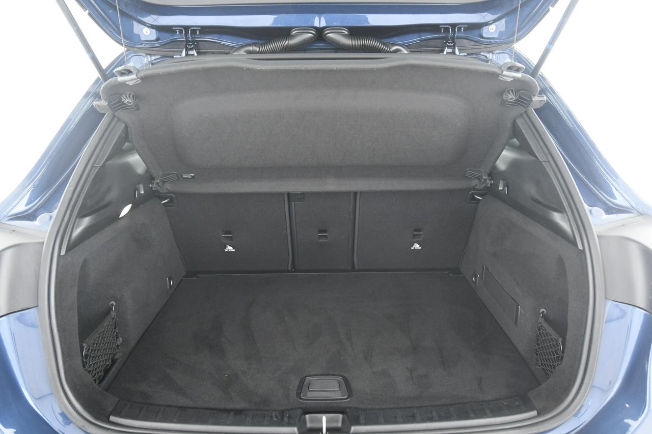 Mercedes-Benz GLA 200 d Business auto CAMERA+LED