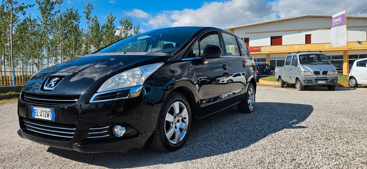 Peugeot 5008 1.6 HDi 112CV Active