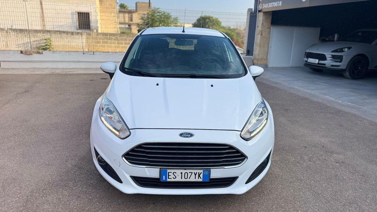 Ford Fiesta 1.5 TDCi 75CV Titanium led keyless