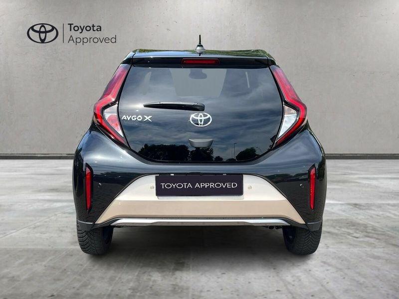 Toyota Aygo X 1.0B (72 CV) Lounge S-CVT