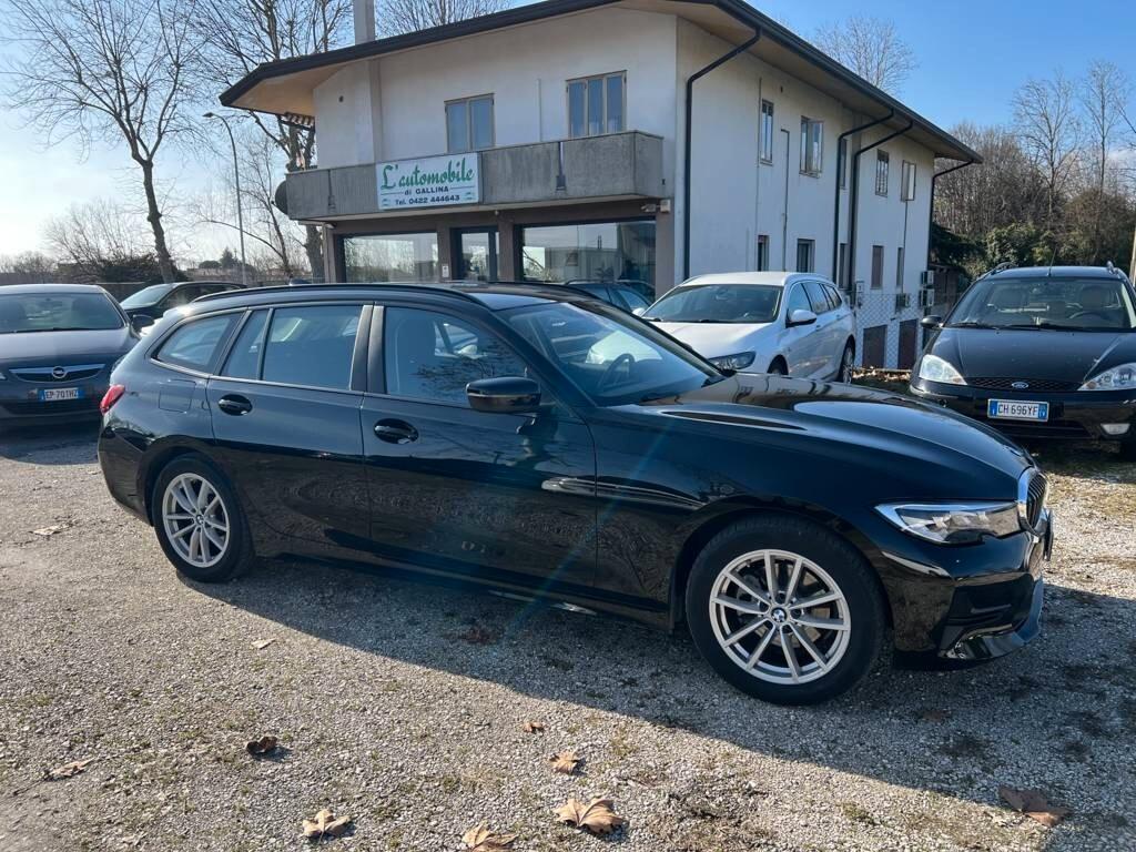 Bmw 320 320d 48V Touring Business Advantage