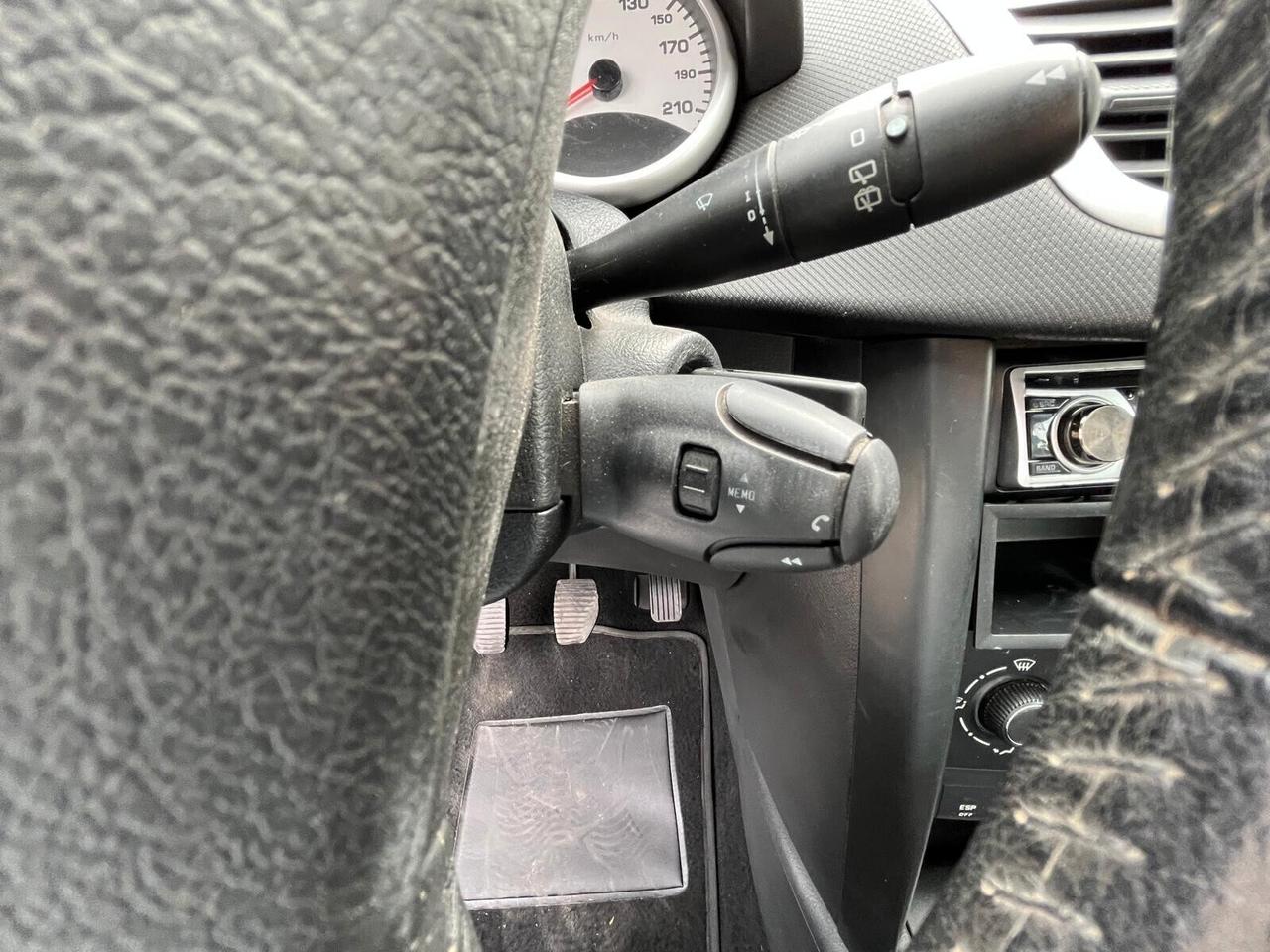 Peugeot 207 1.4 HDi 70CV FAP 5p. X Line