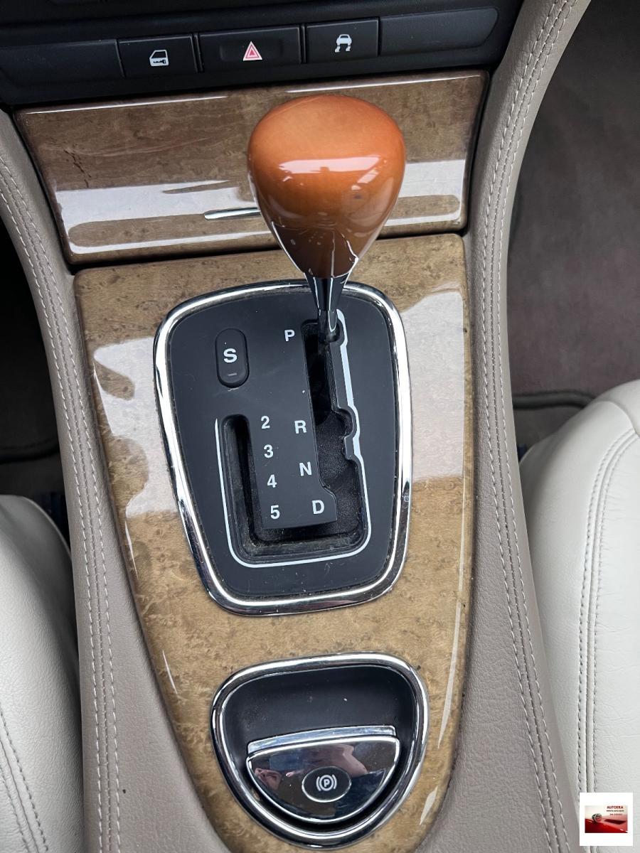 JAGUAR - S-Type - 2.5 V6 24V Executive