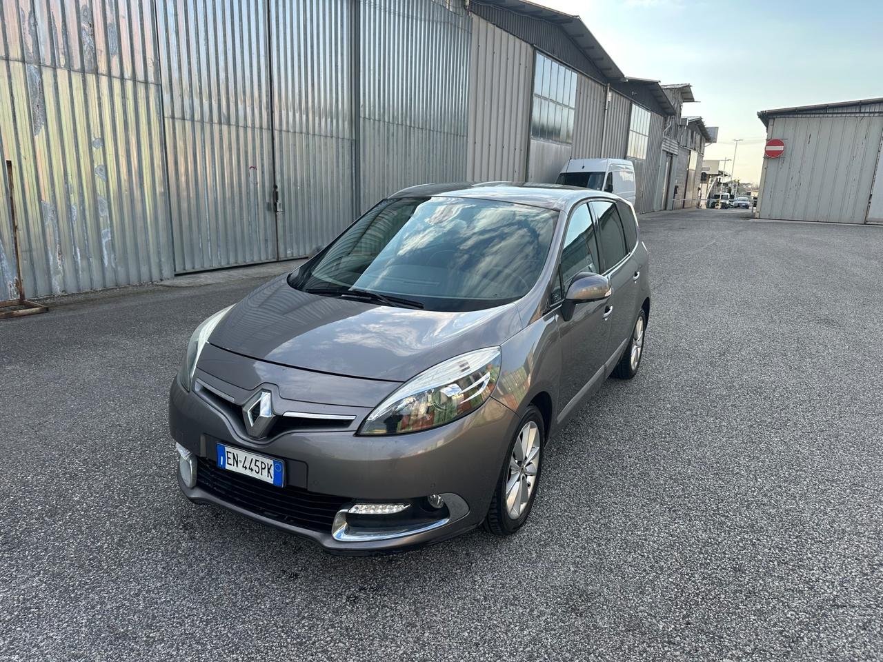 Renault Scenic Scénic 1.6 dci 130CV Dynamique 7 posti