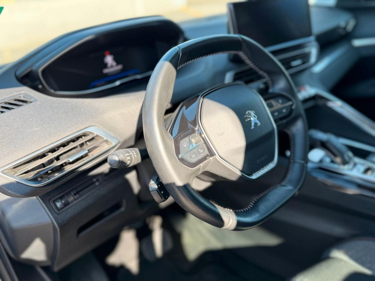 Peugeot 5008 1.5 Diesel 7 posti 131cv anno 03/2021 garanzia finanziamento Permute