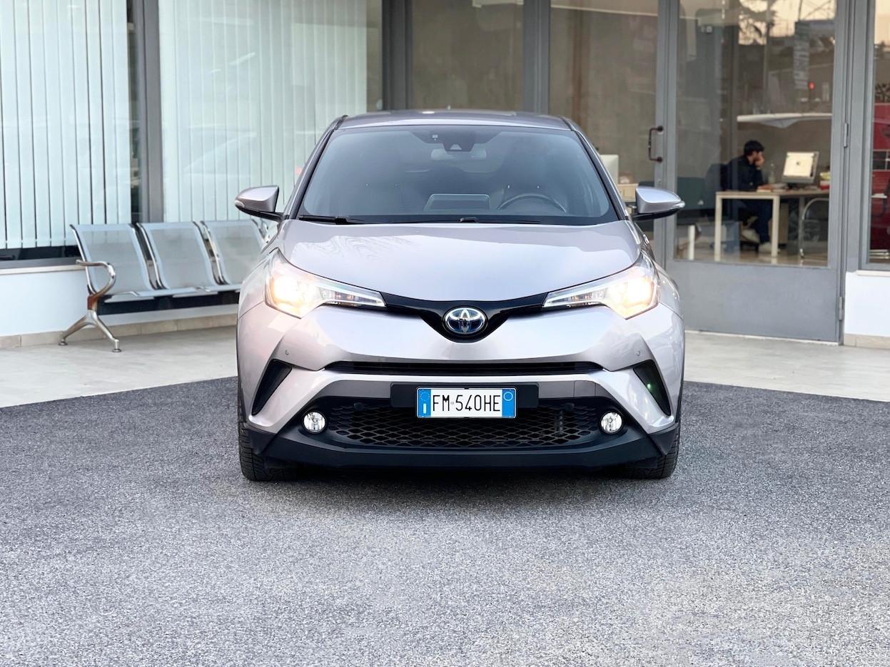 Toyota C-HR 1.8 Hybrid 98CV E6 Lounge Automatica - 2017