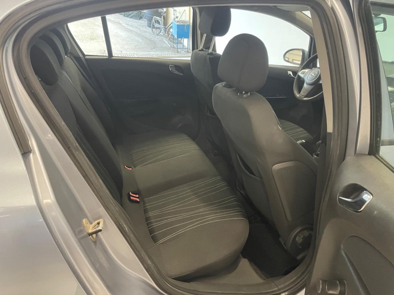 Opel Corsa 1.2 80CV 5 porte GPL-TECH Enjoy