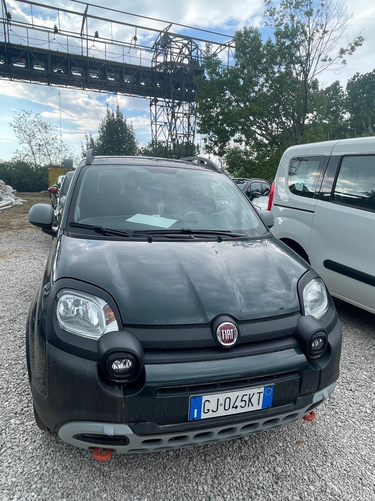 Fiat Panda 1.0 FireFly S&S Hybrid City Cross