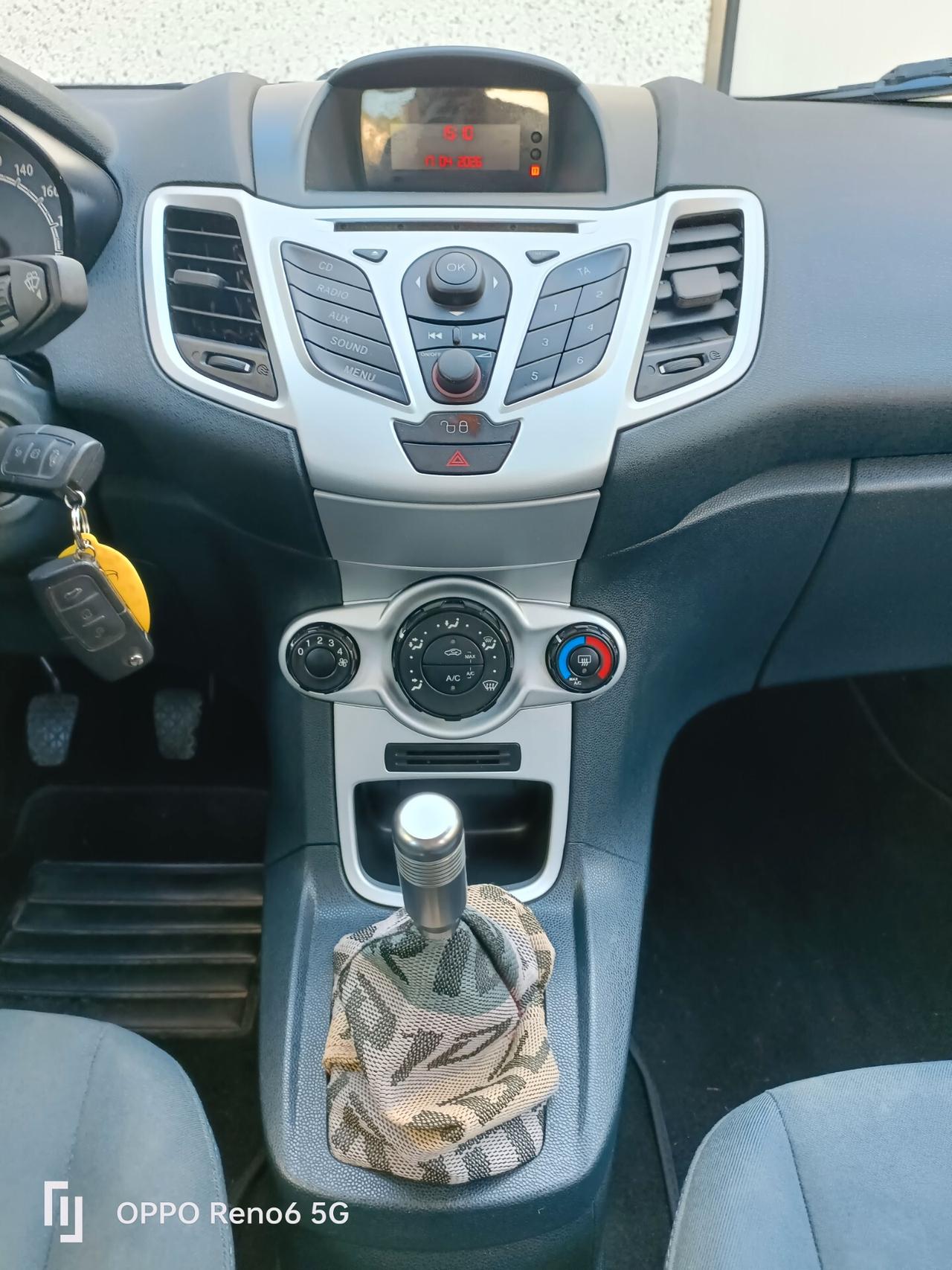 Ford Fiesta Ikon 1.2 8 CV 5 porte