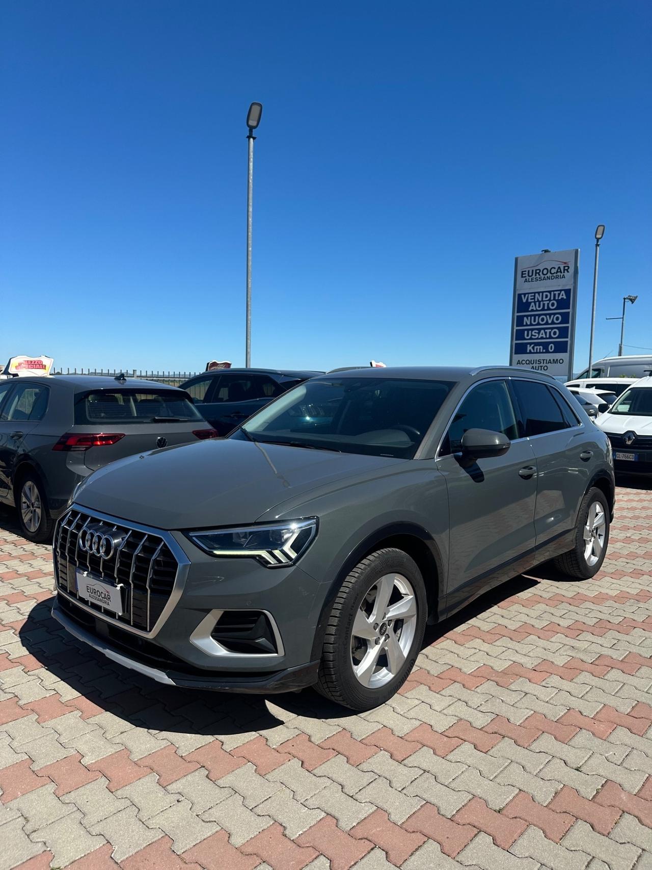 Audi Q3 35 TDI S tronic Business Advanced