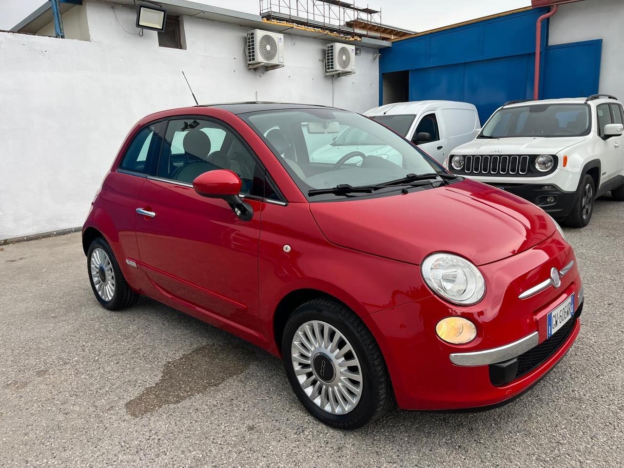 Fiat 500 lounge -1.2 benz-km 73000-2011