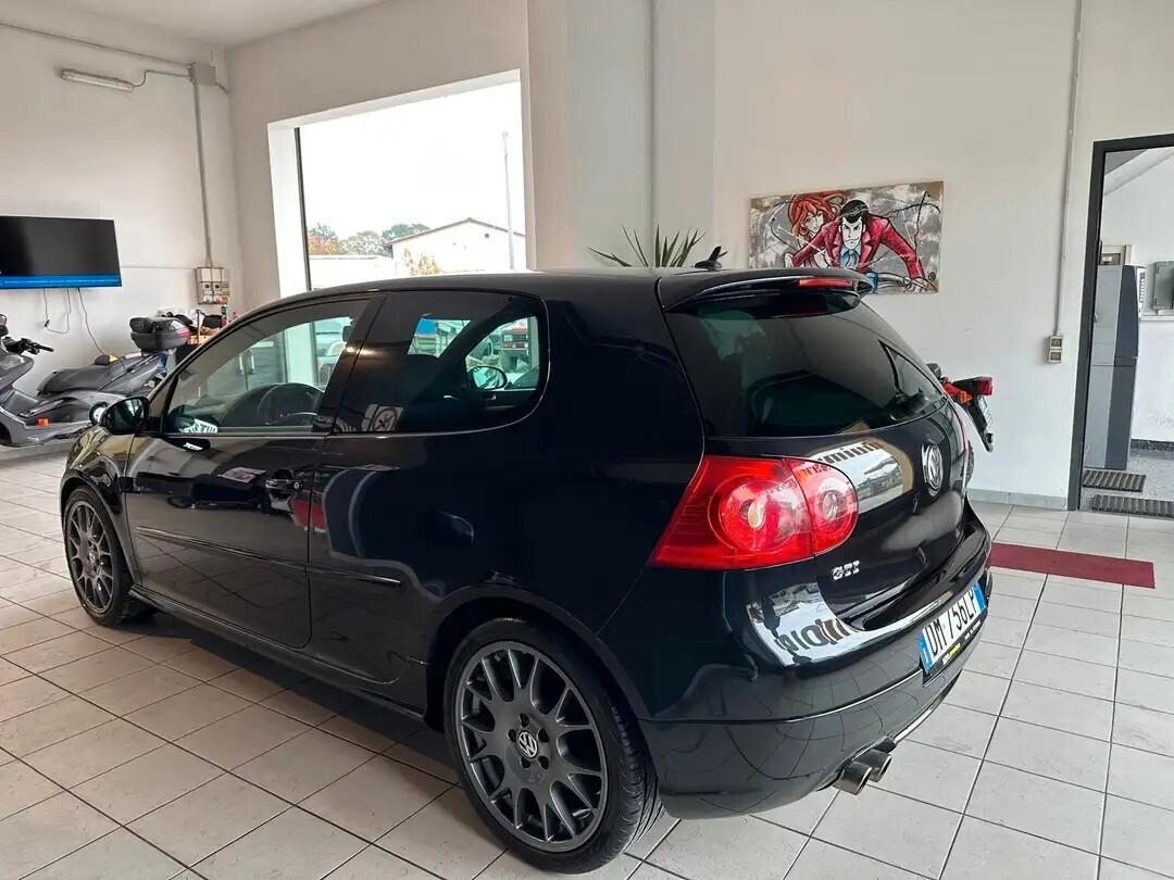 Volkswagen Golf GTI 2.0 16V TFSI 3p. Edition 30