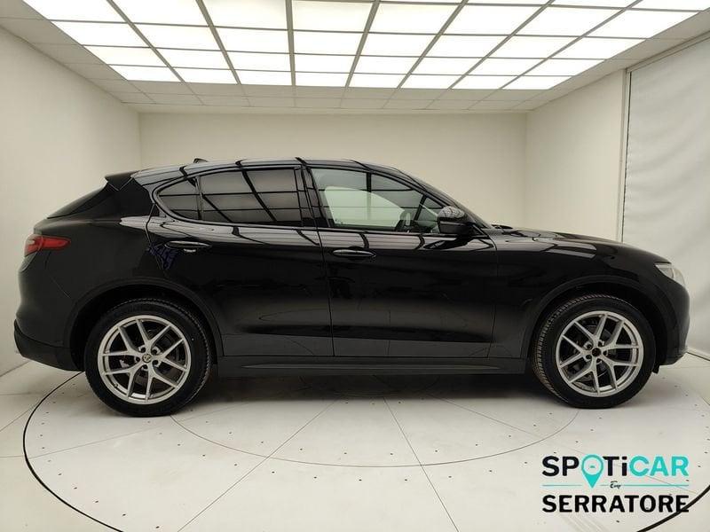 Alfa Romeo Stelvio 2017 2.2 t Business Q4 210cv auto