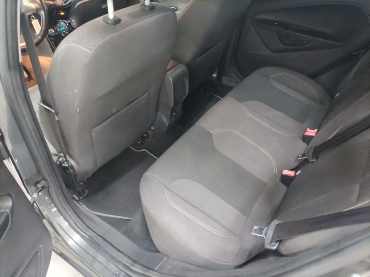 Ford Fiesta 1.5 TDCi 75CV 5 porte Titanium 01/2016