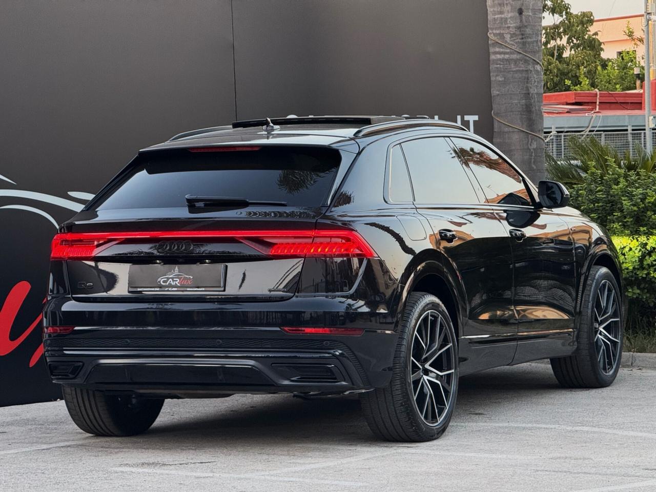 Audi Q8 50 TDI MHEV S line Plus Quatt 286CV TETTO