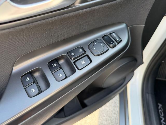 HYUNDAI Kona 1.0 T-GDI Hybrid 48V iMT XLine