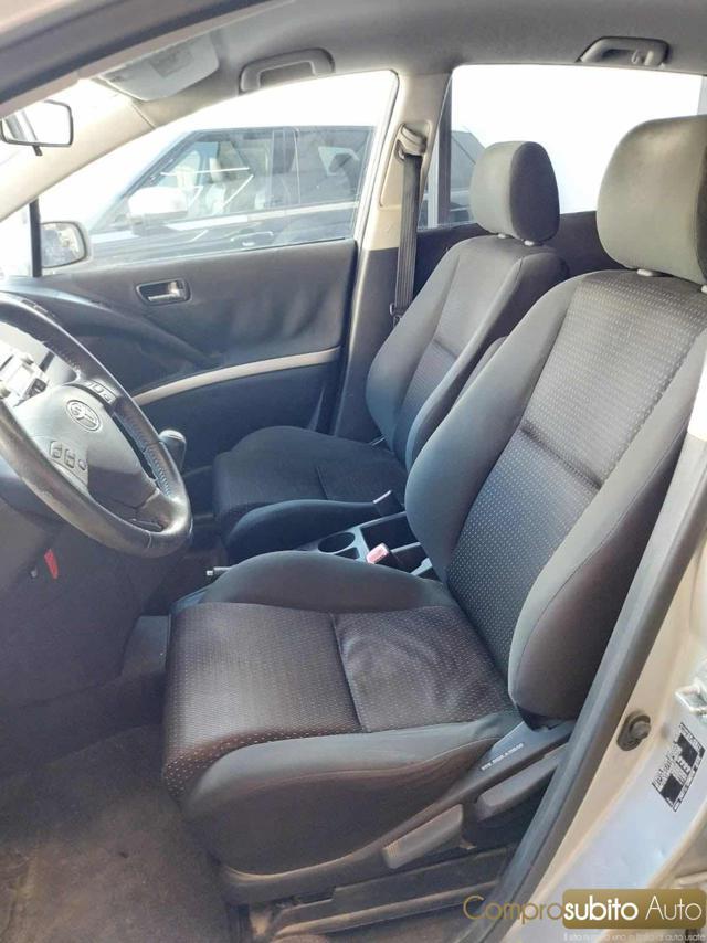 TOYOTA Corolla Verso 2.2 16V D-4D Luna 7pti