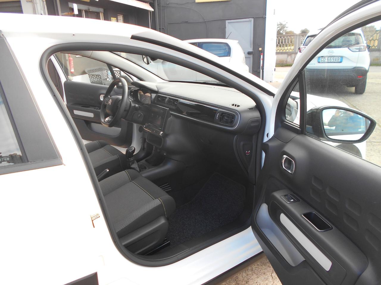 Citroen C3 PureTech 83 S&S Shine