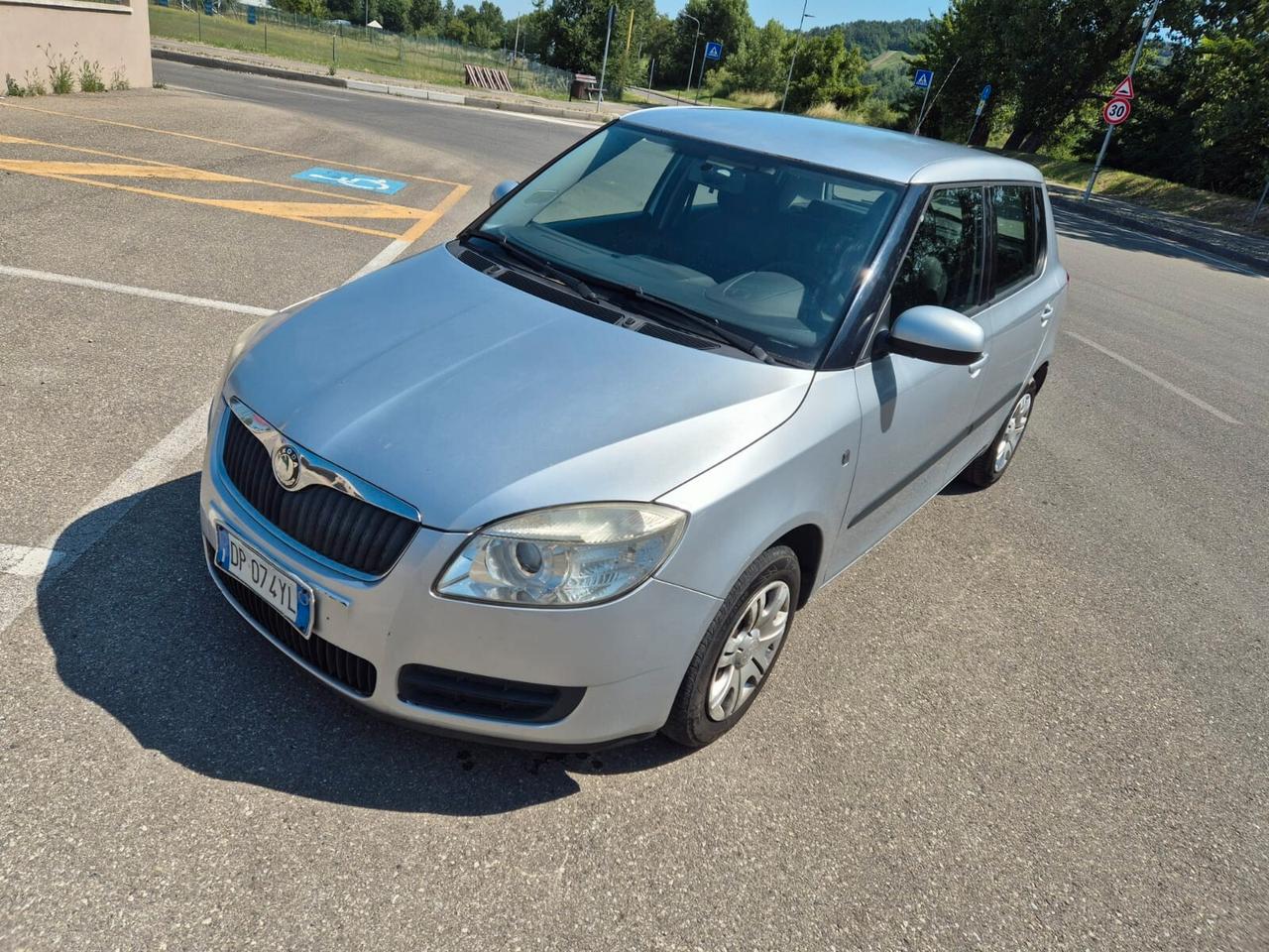 Skoda Fabia 1.2 12V 5P. neopatentati - 2008