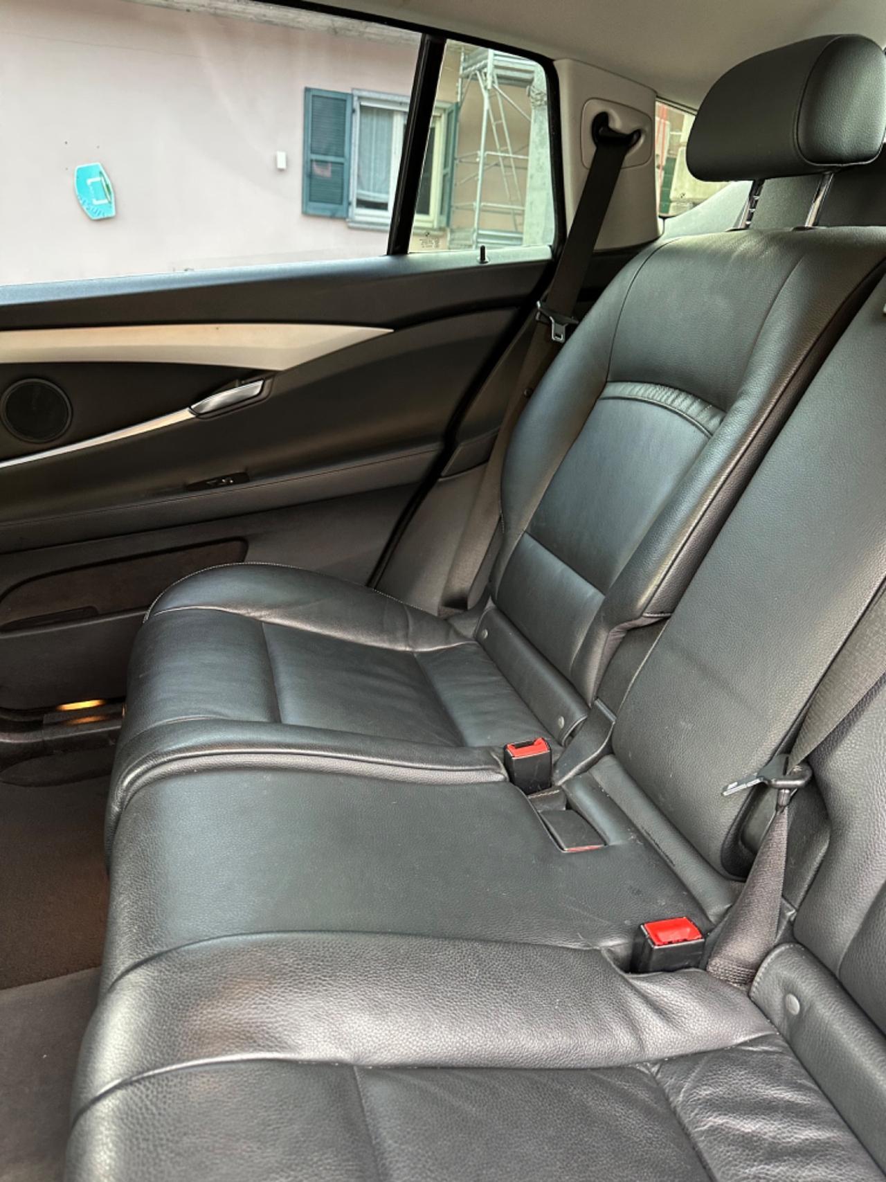 Bmw 520d GT LUXURY PELLE NAVI PRO KMCERT GARANZ UNICOPR