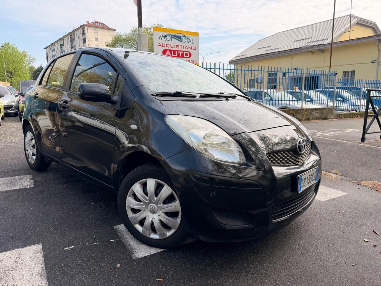 Toyota Yaris 1.0 5 porte Now 2010